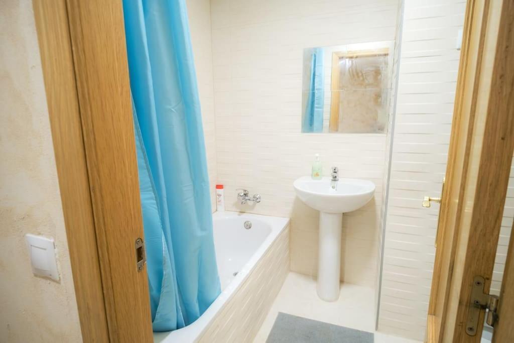 Piso Acogedor En Madrid Centro Apartment Exterior photo