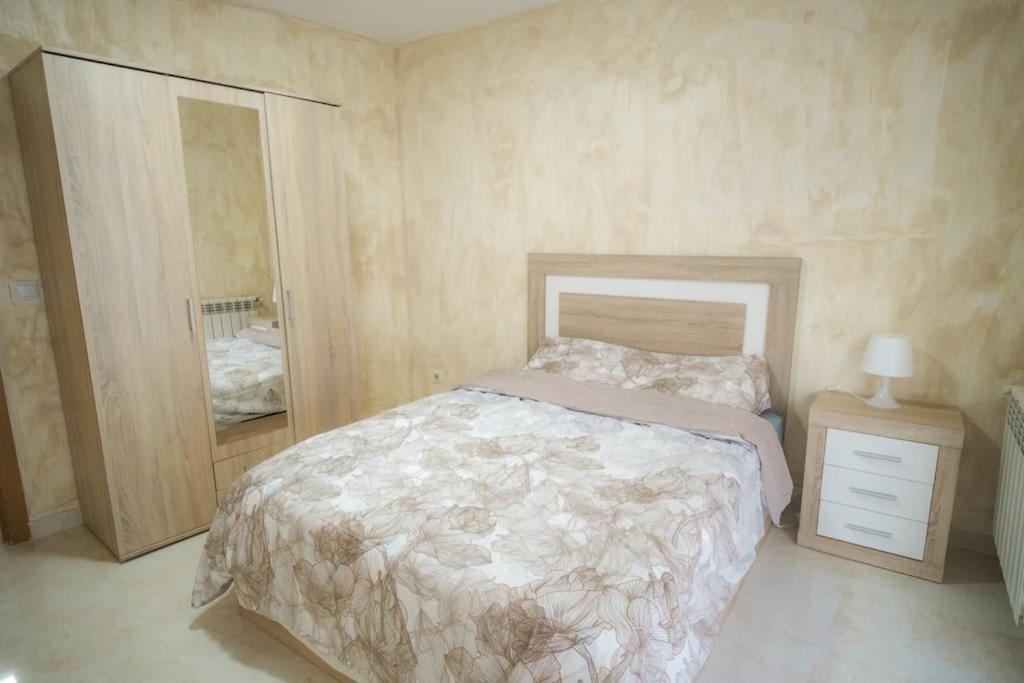 Piso Acogedor En Madrid Centro Apartment Exterior photo